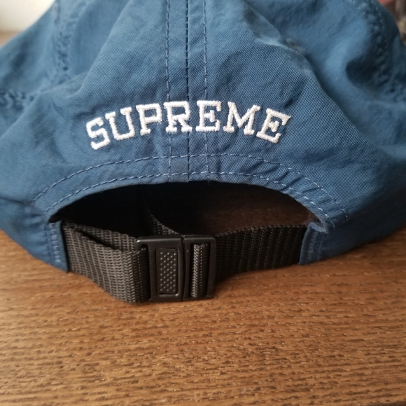 supreme survival of the fittest hat